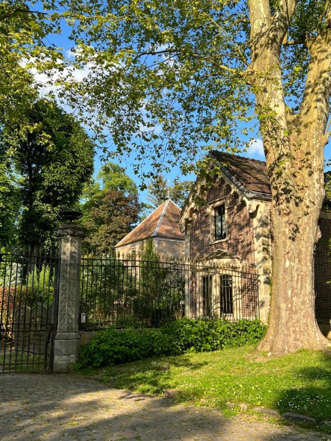 Villa Dans Un Cadre Exceptionnel, Ferme Renovee A 17Km De Paris à Boissy-Saint-Léger Extérieur photo